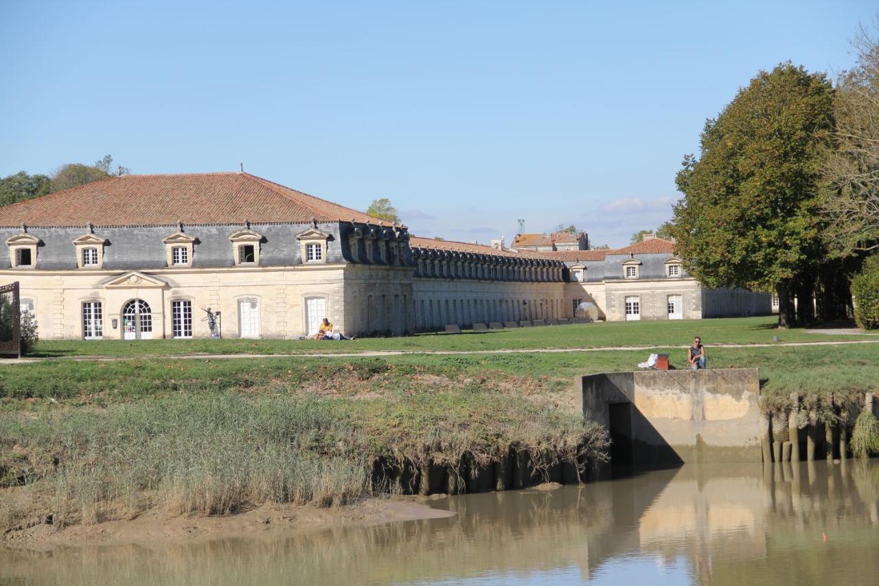 Les Demoiselles De Rochefort Villa Buitenkant foto